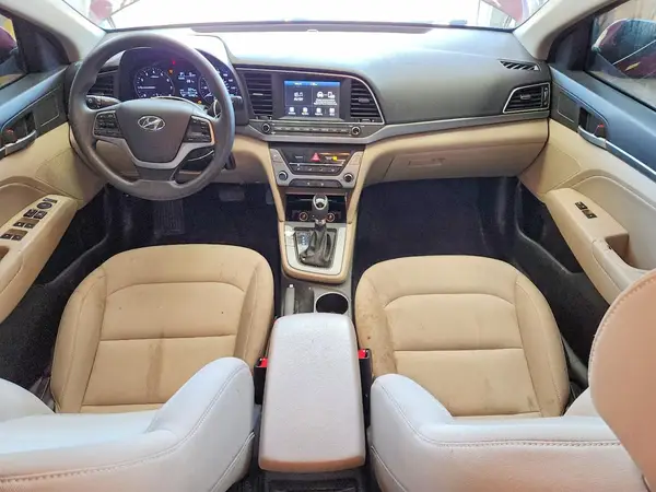 KMHD84LF6HU208725 2017 HYUNDAI ELANTRA - Image 8