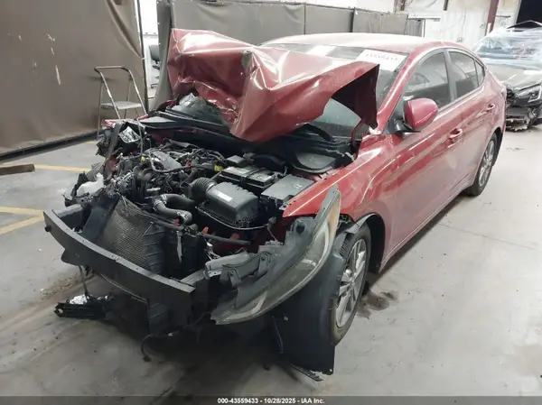 KMHD84LF6HU210944 2017 HYUNDAI ELANTRA - Image 2