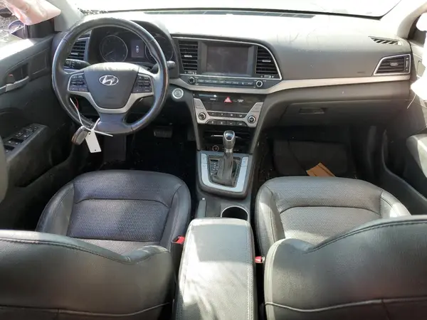 KMHD84LF6HU211821 2017 HYUNDAI ELANTRA - Image 8