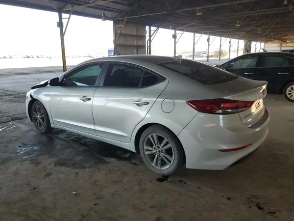 KMHD84LF6HU240719 2017 HYUNDAI ELANTRA - Image 2