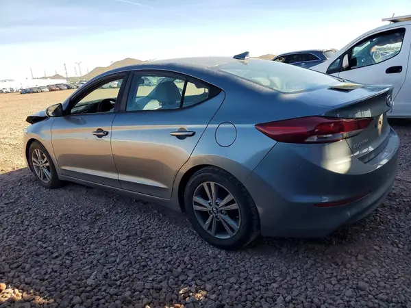 KMHD84LF6HU241790 2017 HYUNDAI ELANTRA - Image 2