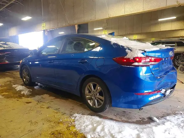 KMHD84LF6HU242910 2017 HYUNDAI ELANTRA - Image 2