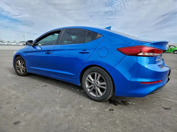 KMHD84LF6HU243068 2017 HYUNDAI ELANTRA - Image 2