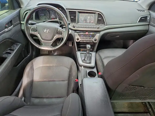 KMHD84LF6HU243068 2017 HYUNDAI ELANTRA - Image 8