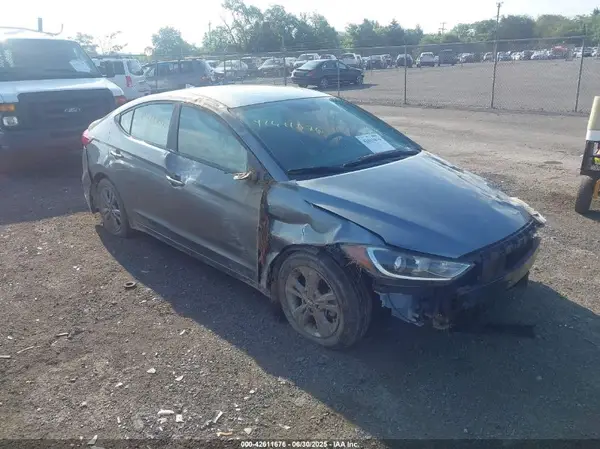 KMHD84LF6HU243278 2017 HYUNDAI ELANTRA - Image 1