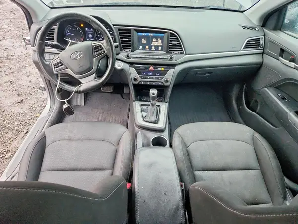 KMHD84LF6HU245239 2017 HYUNDAI ELANTRA - Image 8