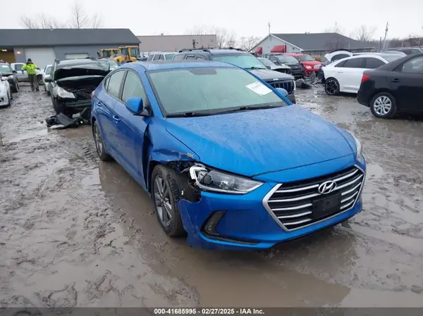 KMHD84LF6HU247976 2017 HYUNDAI ELANTRA - Image 1
