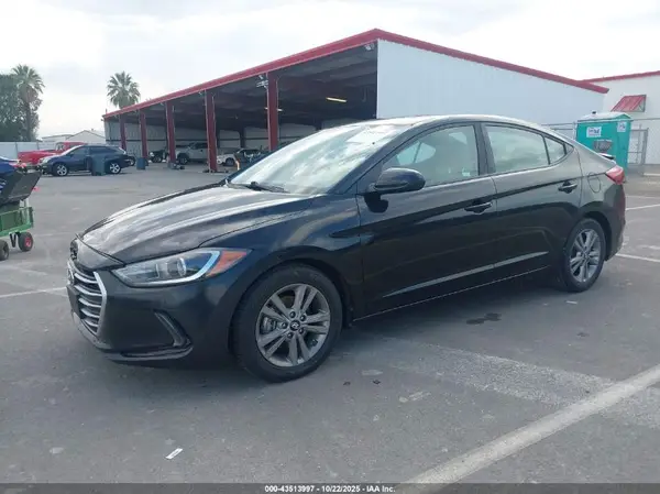 KMHD84LF6HU249968 2017 HYUNDAI ELANTRA - Image 2