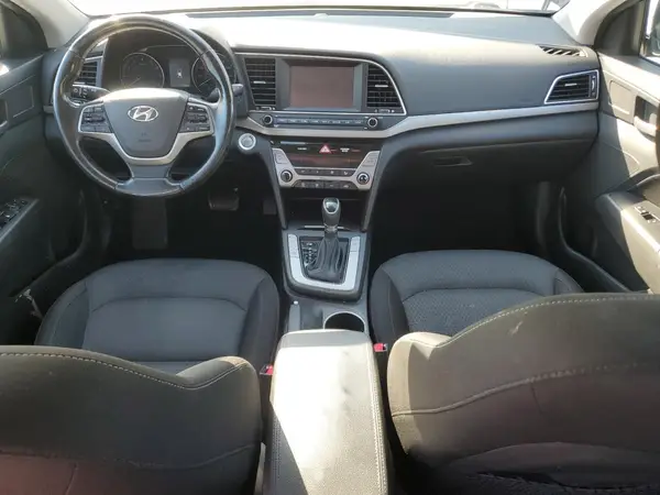 KMHD84LF6HU252482 2017 HYUNDAI ELANTRA - Image 8