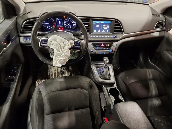 KMHD84LF6HU270920 2017 HYUNDAI ELANTRA - Image 8