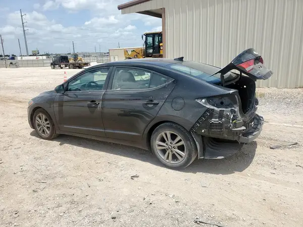 KMHD84LF6HU271355 2017 HYUNDAI ELANTRA - Image 2