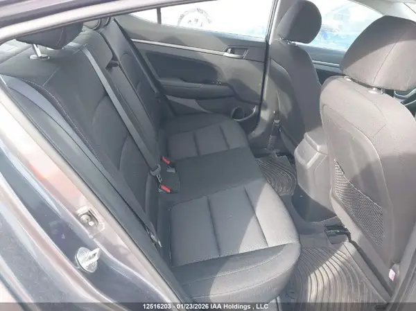 KMHD84LF6HU271906 2017 HYUNDAI ELANTRA - Image 8