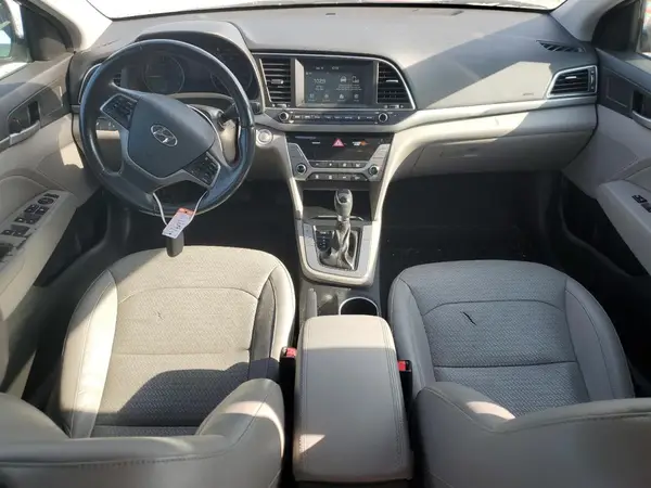 KMHD84LF6HU281058 2017 HYUNDAI ELANTRA - Image 8