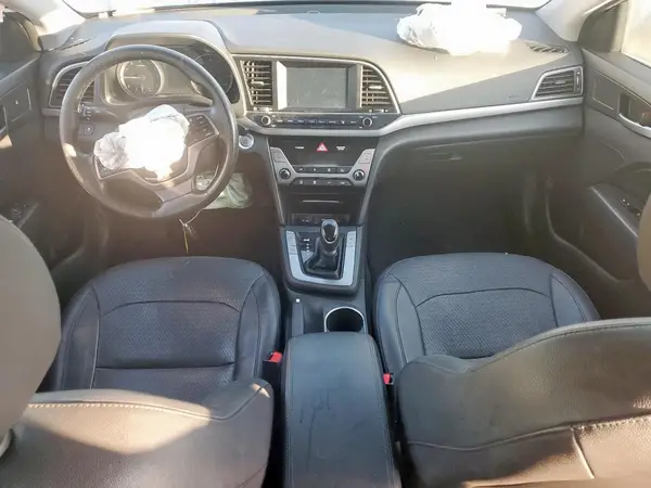 KMHD84LF6HU292058 2017 HYUNDAI ELANTRA - Image 8
