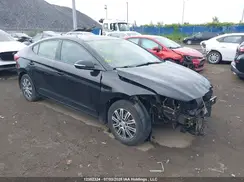 KMHD84LF6HU322420 2017 HYUNDAI ELANTRA