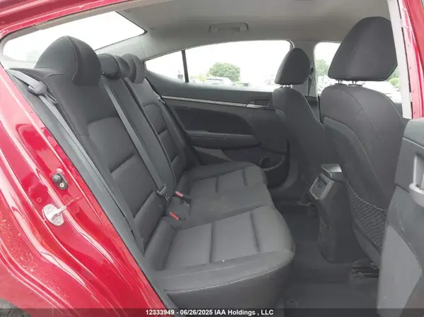 KMHD84LF6HU322885 2017 HYUNDAI ELANTRA - Image 8