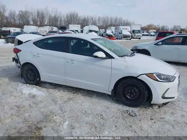 KMHD84LF6HU324815 2017 HYUNDAI ELANTRA - Image 1