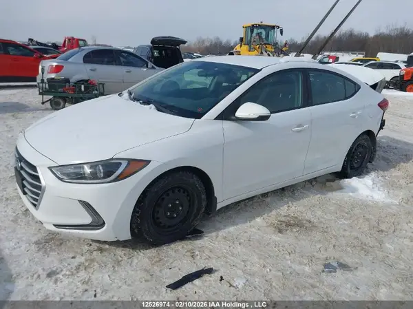 KMHD84LF6HU324815 2017 HYUNDAI ELANTRA - Image 2