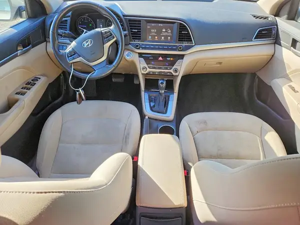 KMHD84LF6HU328458 2017 HYUNDAI ELANTRA - Image 8