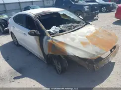 KMHD84LF6HU344580 2017 HYUNDAI ELANTRA