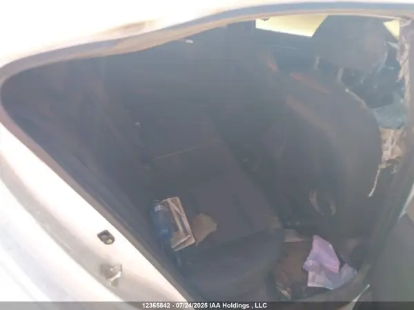 KMHD84LF6HU344580 2017 HYUNDAI ELANTRA - Image 8