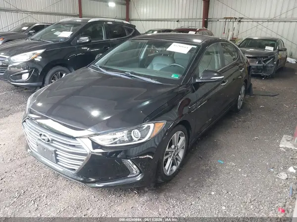 KMHD84LF6HU355143 2017 HYUNDAI ELANTRA - Image 2