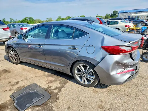 KMHD84LF6HU355739 2017 HYUNDAI ELANTRA - Image 2