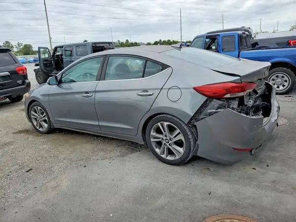 KMHD84LF6HU358012 2017 HYUNDAI ELANTRA - Image 2