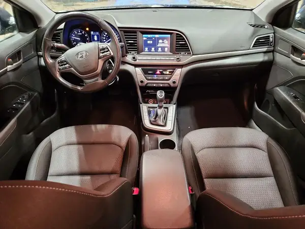 KMHD84LF6HU375778 2017 HYUNDAI ELANTRA - Image 8