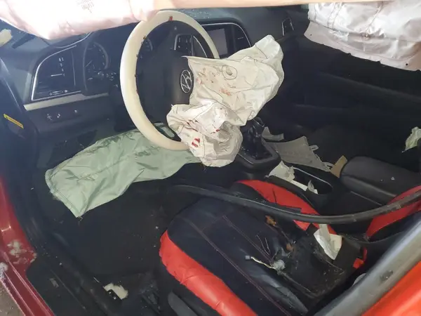 KMHD84LF6HU376204 2017 HYUNDAI ELANTRA - Image 8