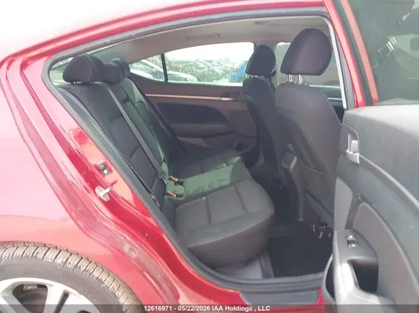 KMHD84LF6HU380561 2017 HYUNDAI ELANTRA - Image 8