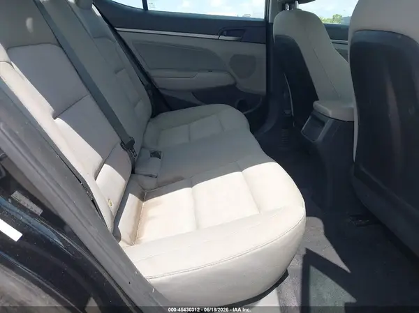 KMHD84LF6HU381158 2017 HYUNDAI ELANTRA - Image 8