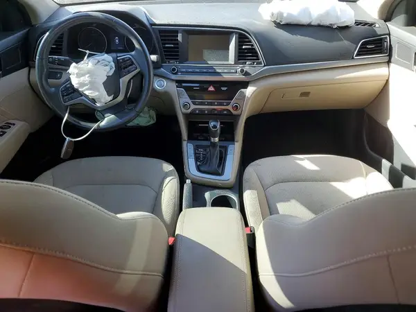 KMHD84LF6HU407984 2017 HYUNDAI ELANTRA - Image 8