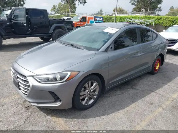 KMHD84LF6HU410027 2017 HYUNDAI ELANTRA - Image 2
