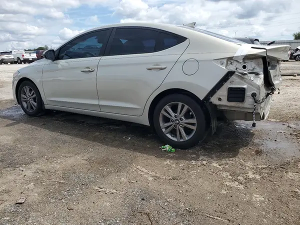 KMHD84LF6HU424087 2017 HYUNDAI ELANTRA - Image 2