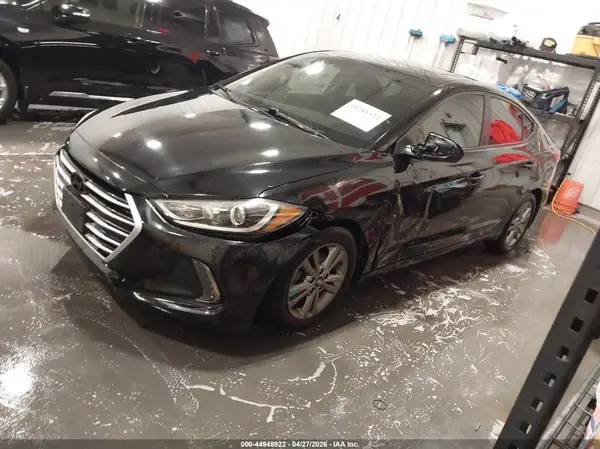 KMHD84LF6HU428270 2017 HYUNDAI ELANTRA - Image 2
