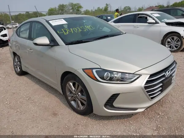 KMHD84LF6HU429953 2017 HYUNDAI ELANTRA - Image 1