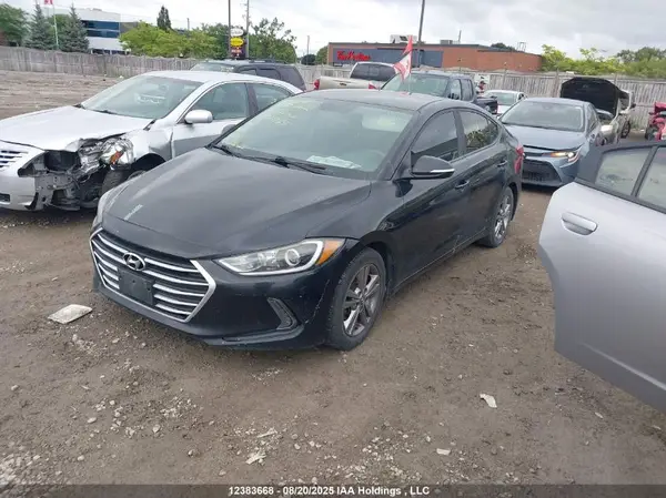 KMHD84LF6JU444765 2018 HYUNDAI ELANTRA - Image 2