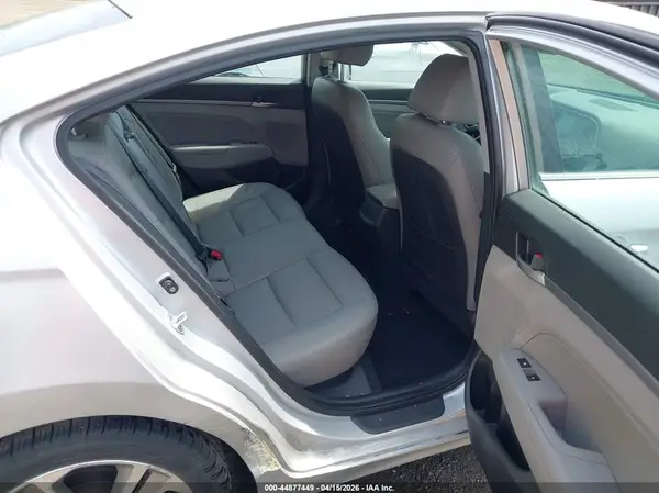 KMHD84LF6JU452493 2018 HYUNDAI ELANTRA - Image 8