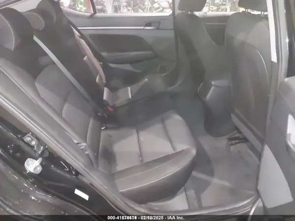 KMHD84LF6JU452669 2018 HYUNDAI ELANTRA - Image 8