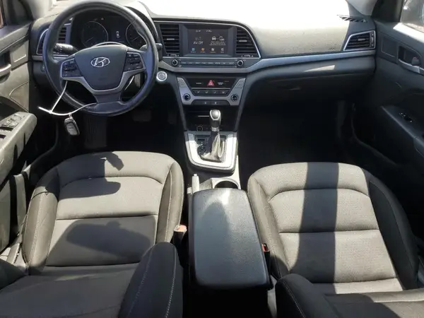 KMHD84LF6JU455328 2018 HYUNDAI ELANTRA - Image 8