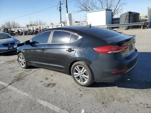 KMHD84LF6JU470296 2018 HYUNDAI ELANTRA - Image 2