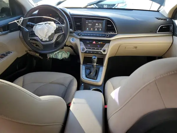 KMHD84LF6JU470296 2018 HYUNDAI ELANTRA - Image 8