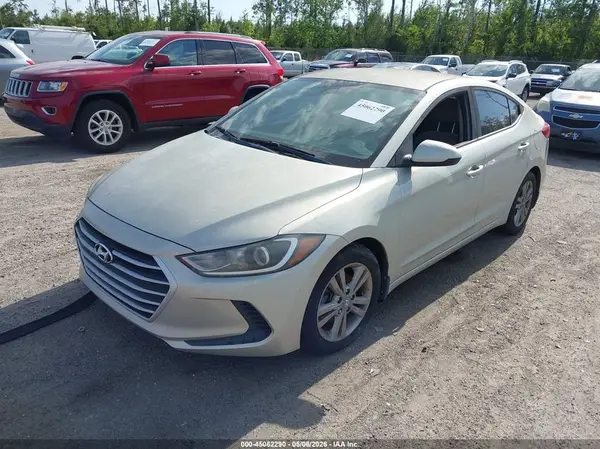 KMHD84LF6JU471612 2018 HYUNDAI ELANTRA - Image 2