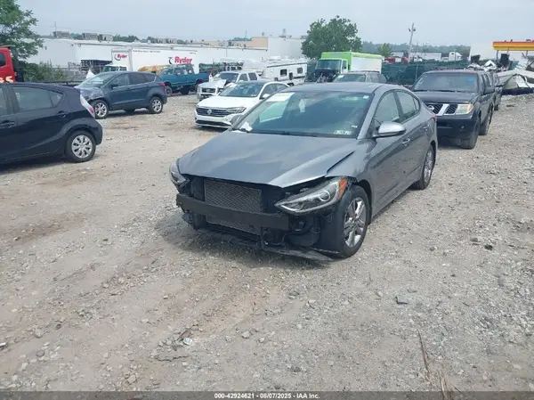 KMHD84LF6JU494775 2018 HYUNDAI ELANTRA - Image 2
