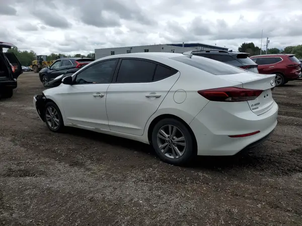 KMHD84LF6JU499393 2018 HYUNDAI ELANTRA - Image 2