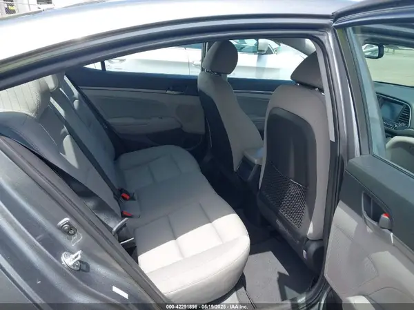 KMHD84LF6JU511574 2018 HYUNDAI ELANTRA - Image 8