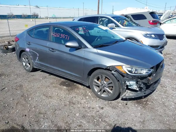 KMHD84LF6JU512076 2018 HYUNDAI ELANTRA - Image 1