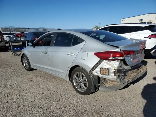 KMHD84LF6JU512224 2018 HYUNDAI ELANTRA - Image 2