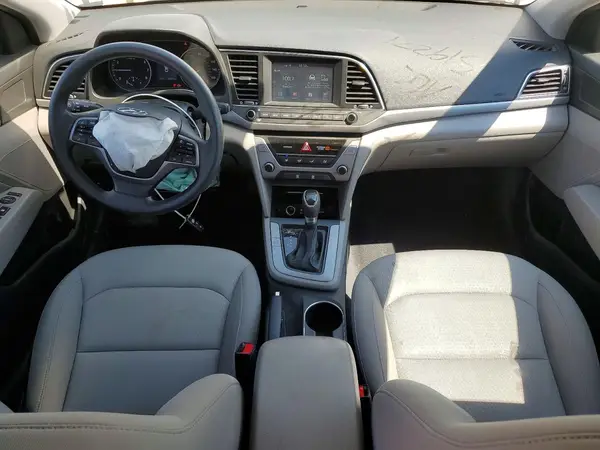 KMHD84LF6JU519271 2018 HYUNDAI ELANTRA - Image 8